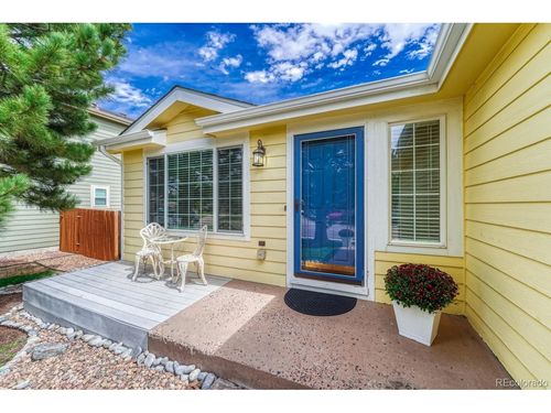 832 Pitkin Way, Castle Rock, CO, 80104-3268 | Card Image