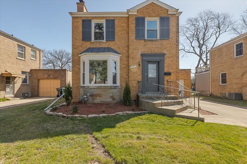 7241 N Kilpatrick Ave, Lincolnwood, IL, 60712-1603 | Card Image