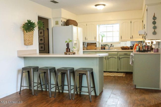 Kitchen | Image 13