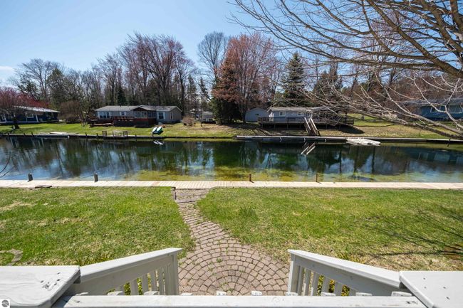 6001 N Silver Pines Dr, House other with 3 bedrooms, 2 bathrooms and null parking in Bellaire MI | Image 19