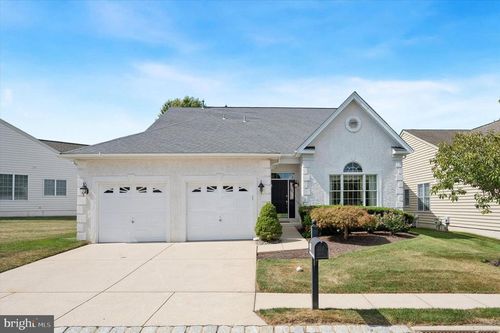 69 S Valentine Dr, GARNET VALLEY, PA, 19060-1329 | Card Image