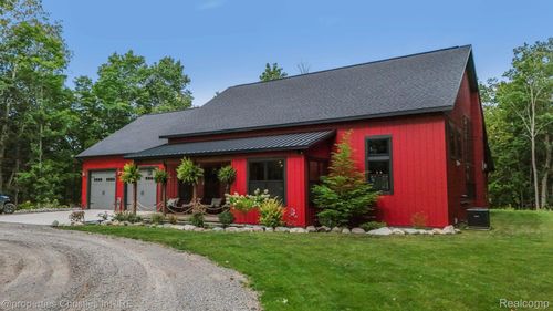 3500 Tree Tops Ln, Vanderbilt, MI, 49795-9802 | Card Image