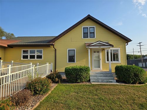 325 Knapp St, Chetek, WI, 54728-4129 | Card Image