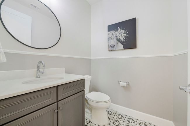10020 Crestview Dr, House other with 2 bedrooms, 3 bathrooms and null parking in Denton TX | Image 33