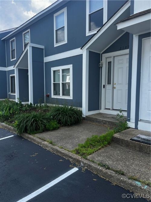 2127 Pier Point Pl, Virginia Beach, VA, 23455-2553 | Card Image