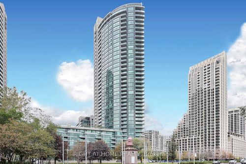 2306-215 Fort York Boulevard, Toronto, ON, M5V4A2 | Card Image