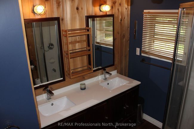 24430 Highway 35 Highway, House other with 2 bedrooms, 1 bathrooms and 4 parking in Lake of Bays ON | Image 14