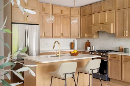 102-95 Addison St, Boston, MA, 02128-1121 | Card Image