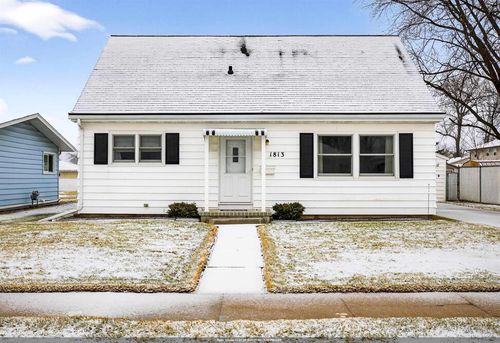 1813 E Pauline Street, APPLETON, WI, 54911 | Card Image