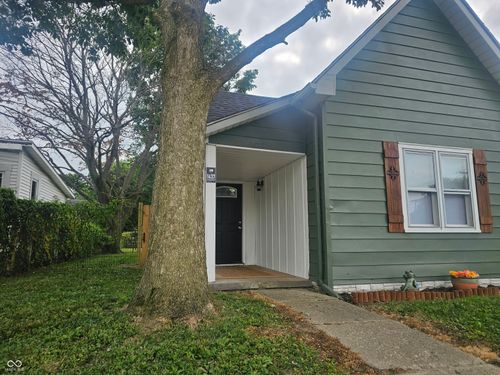 1437 W 10th St, Muncie, IN, 47302-2168 | Card Image