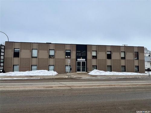 104-1100 1st Ave E, Prince Albert, SK, S6V2A7 | Card Image