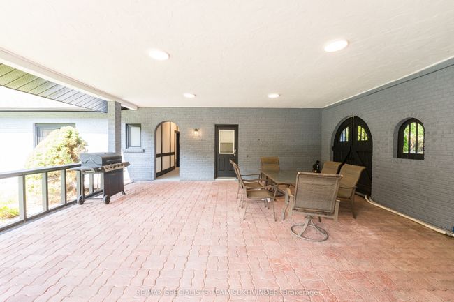 8889 10 Sideroad, House other with 5 bedrooms, 5 bathrooms and 20 parking in Milton ON | Image 29