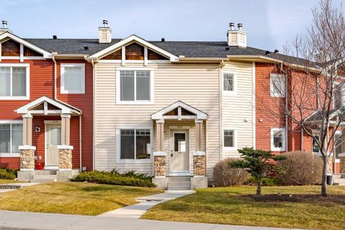 122 Panamount Dr Nw, Calgary, AB, T3K6K3 | Card Image