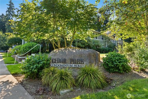 unit-202-10500 221st Ln Ne, Redmond, WA, 98053-2015 | Card Image