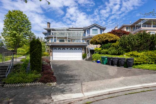 7517 Kilrea Pl, Burnaby, BC, V5A4T5 | Card Image