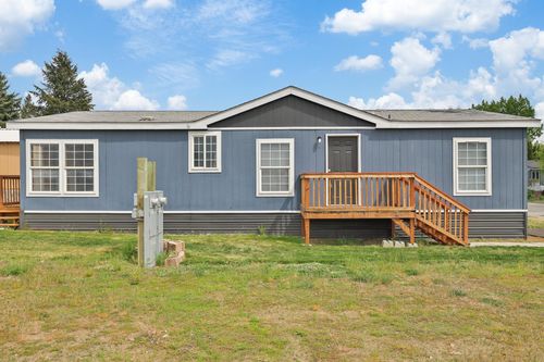 2201 N Craig Rd, Spokane, WA, 99224-8545 | Card Image