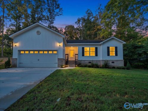 301 Chambers Rd, Arab, AL, 35016-5041 | Card Image