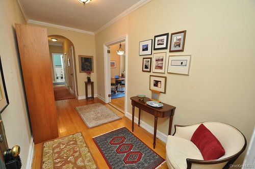 5j-143 Garth Rd, Scarsdale, NY, 10583-3851 | Card Image