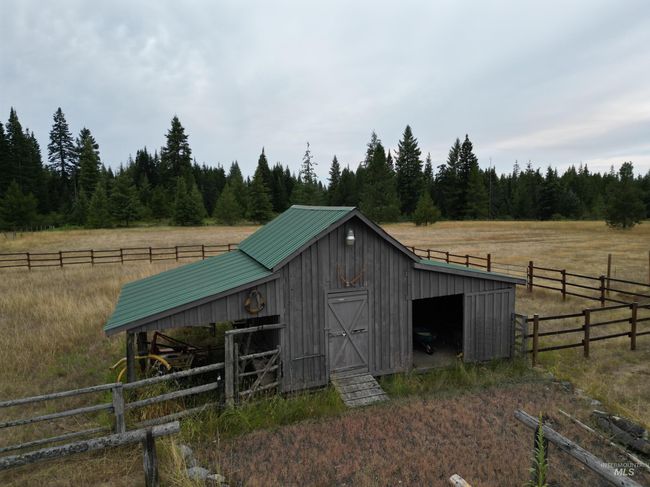View of outbuilding featuring a view of rural / pastoral area and a view of trees | Image 22