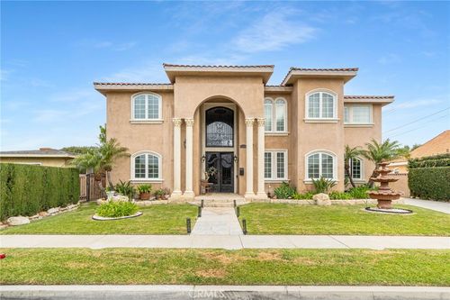 9229 Stoakes Ave, Downey, CA, 90240-2816 | Card Image