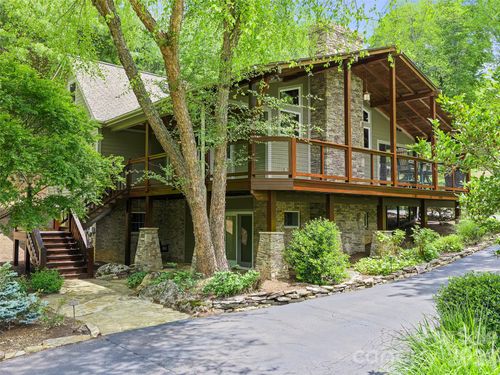 210 Shepard Way, Burnsville, NC, 28714-2848 | Card Image