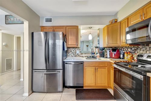 apt-407-480 Nw 76th Ave, Margate, FL, 33063-4875 | Card Image