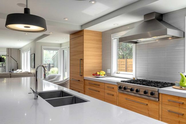 841 Rideau Road Sw, House other with 3 bedrooms, 3 bathrooms and 4 parking in Calgary AB | Image 10