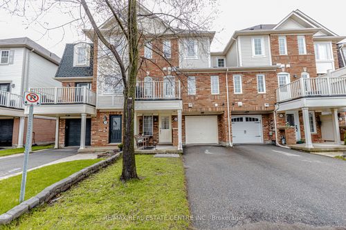 924 Burgess Gdns, Milton, ON, L9T0K8 | Card Image