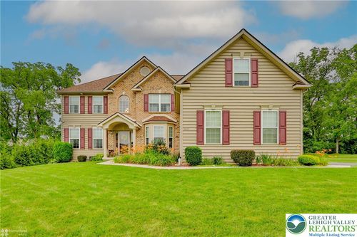 9610 Monarch Ln, BREINIGSVILLE, PA, 18031-9337 | Card Image
