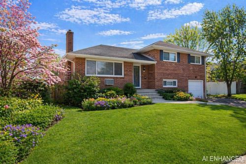 24 Willets Ave, Syosset, NY, 11791-5023 | Card Image