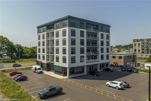 506-2 Dundas St W, Belleville, ON, K8P1A1 | Card Image