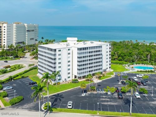 apt-302-1 Bluebill Ave, NAPLES, FL, 34108-1703 | Card Image