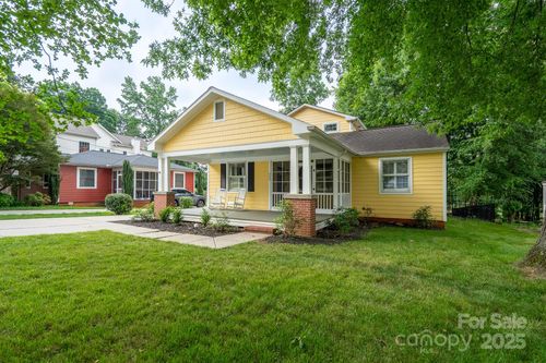 660 Ideal Way, Charlotte, NC, 28203-5625 | Card Image