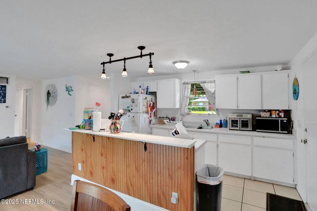 523 Cruiser Ln, House other with 3 bedrooms, 2 bathrooms and null parking in Atlantic Beach FL | Image 31