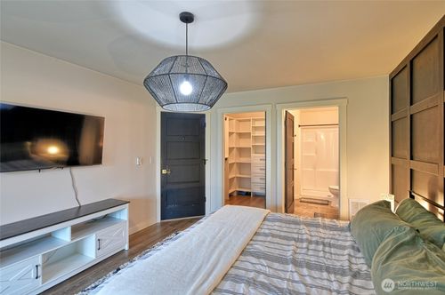 j-104-8833 1st St Ne, Lake Stevens, WA, 98258-7381 | Card Image