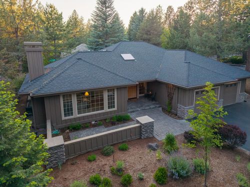 3013 Nw Melville Dr, Bend, OR, 97703-8683 | Card Image