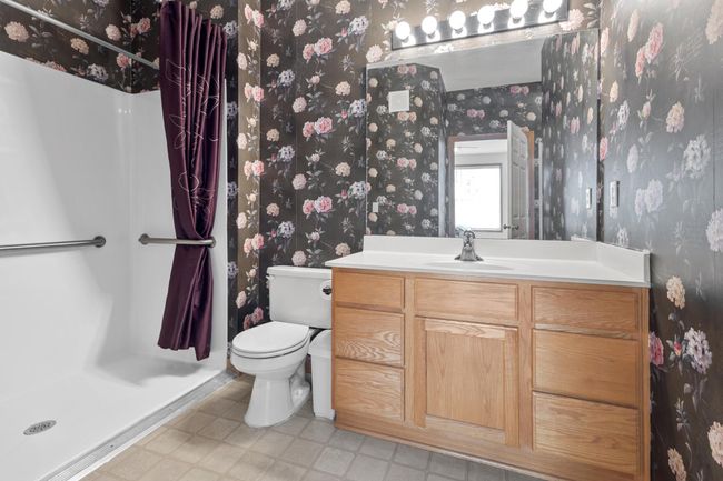 Enormous shower! | Image 14