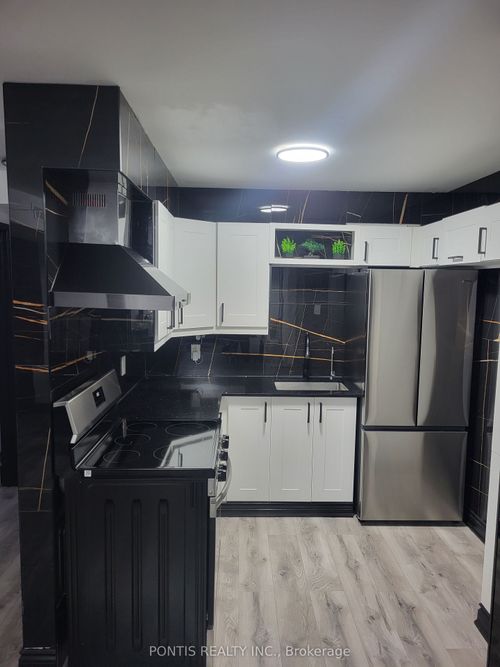 113-120 Bell Farm Rd, Barrie, ON, L4M6J2 | Card Image