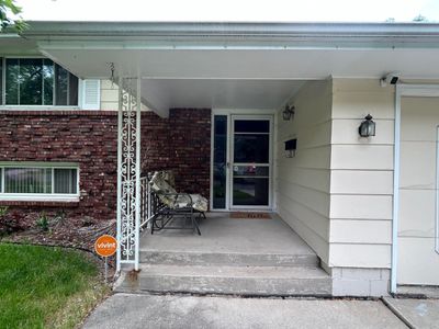 Front Entry | Image 3