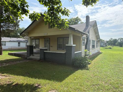 501 E Seminole Avenue, Wewoka, OK, 74884 | Card Image