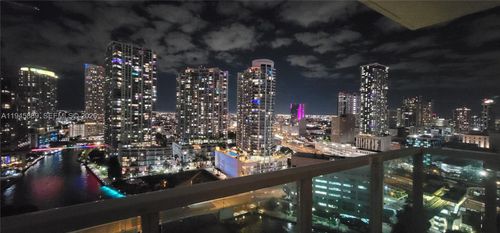 apt-2711-31 Se 5th St, Miami, FL, 33131-2519 | Card Image