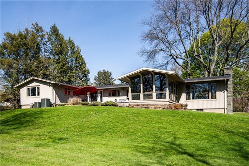 57 Hickory Ridge Rd, Rochester, NY, 14625-1808 | Card Image