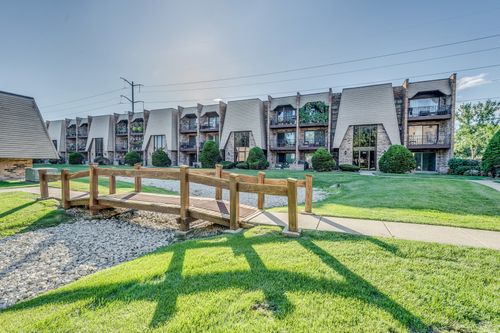 apt-1-7306 Blackstone Ave, Justice, IL, 60458-1040 | Card Image