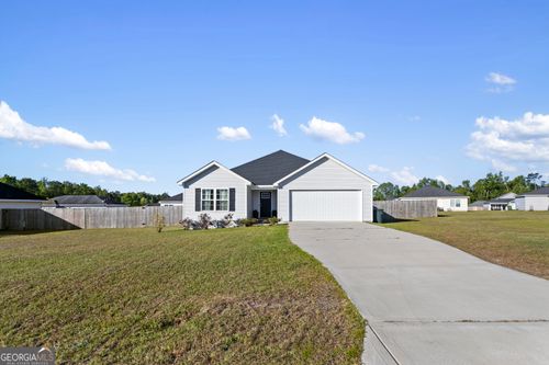 7058 White Pine Ave, Statesboro, GA, 30458-9222 | Card Image