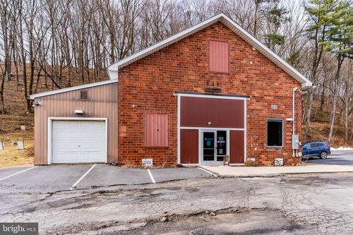 134 S 5th St, NEWPORT, PA, 17074-1008 | Card Image