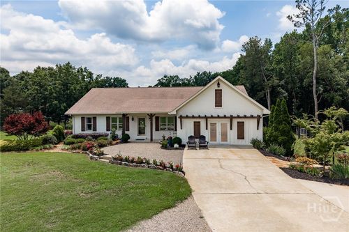 1111 Hale Rd, Watkinsville, GA, 30677-3946 | Card Image