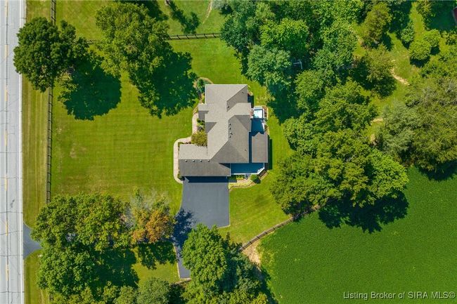 12615 Highway 31 N, Home with 4 bedrooms, 4 bathrooms and null parking in Memphis IN | Image 81