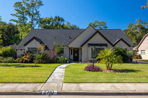 2710 Colonial Dr, Dickinson, TX, 77539-4406 | Card Image