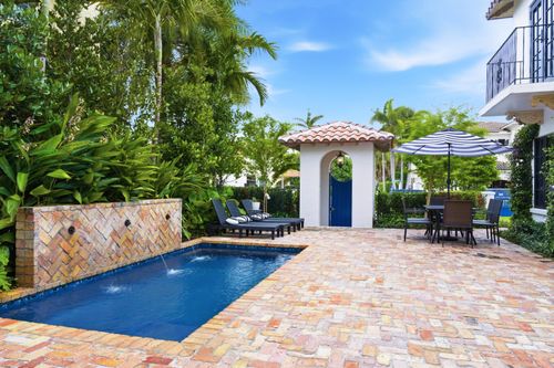 201 Murray Rd, West Palm Beach, FL, 33405-3357 | Card Image