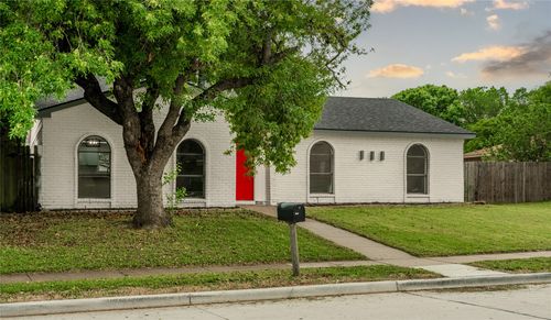 2009 Clark Trl, Grand Prairie, TX, 75052-2212 | Card Image